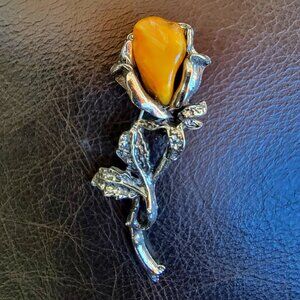 Butterscotch Stone and Silver Brooch